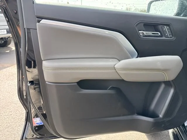 2026 Chevrolet Colorado ZR2 - Photo 11