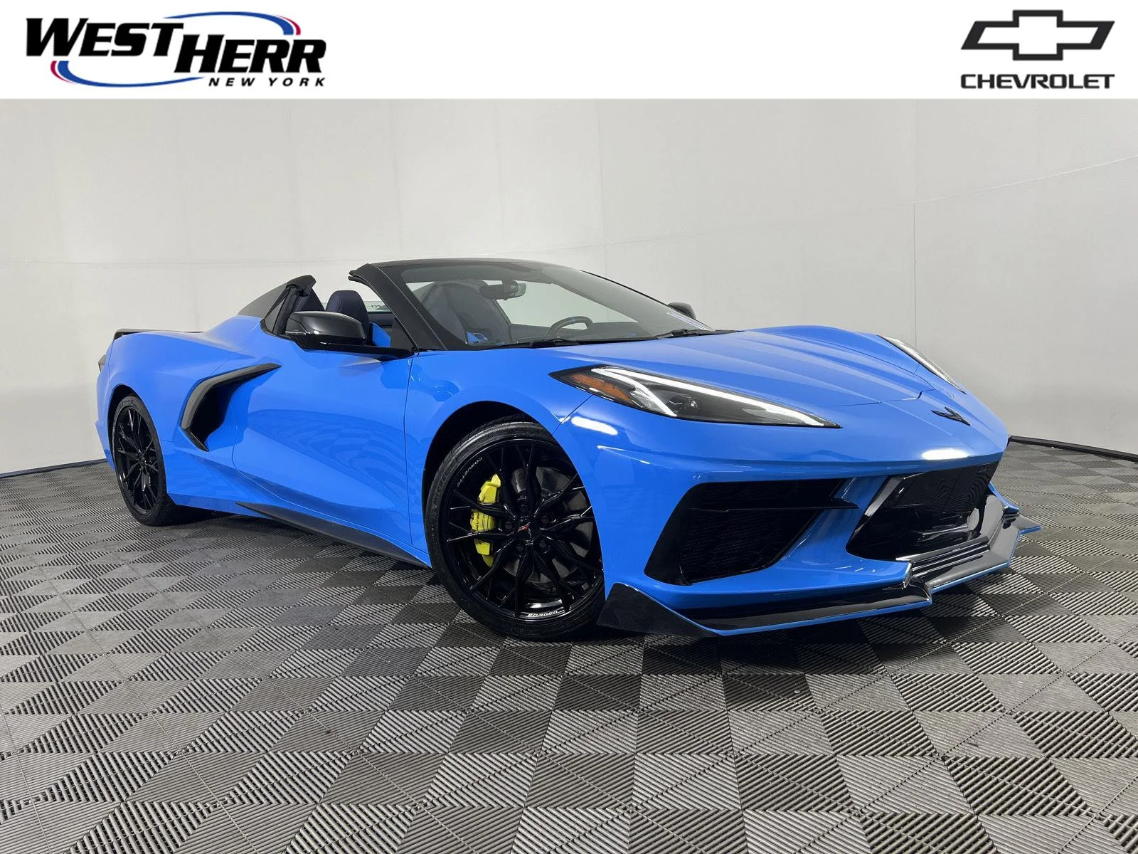 Used 2023 Rapid Blue Chevrolet 3LT image 1