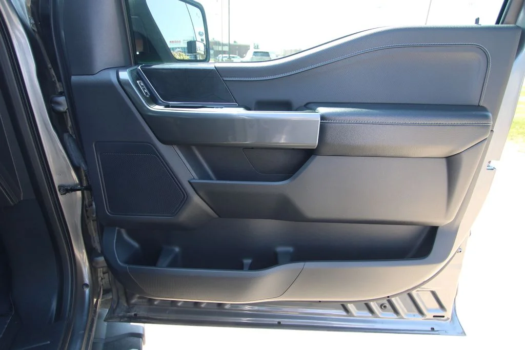 Used 2023  Ford XLT image 42