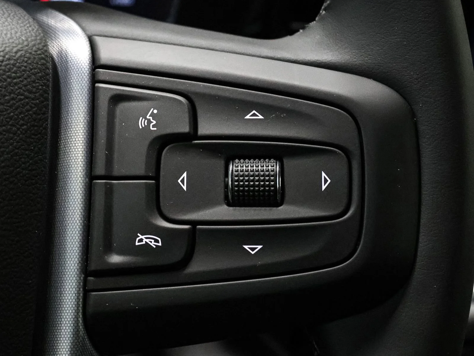 New 2026 Onyx Black GMC SLE image 34
