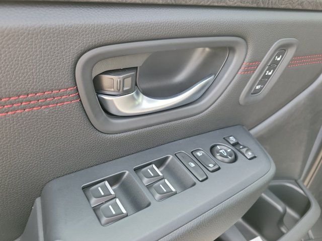New 2026 Sonic Gray Pearl Honda Black Edition image 17
