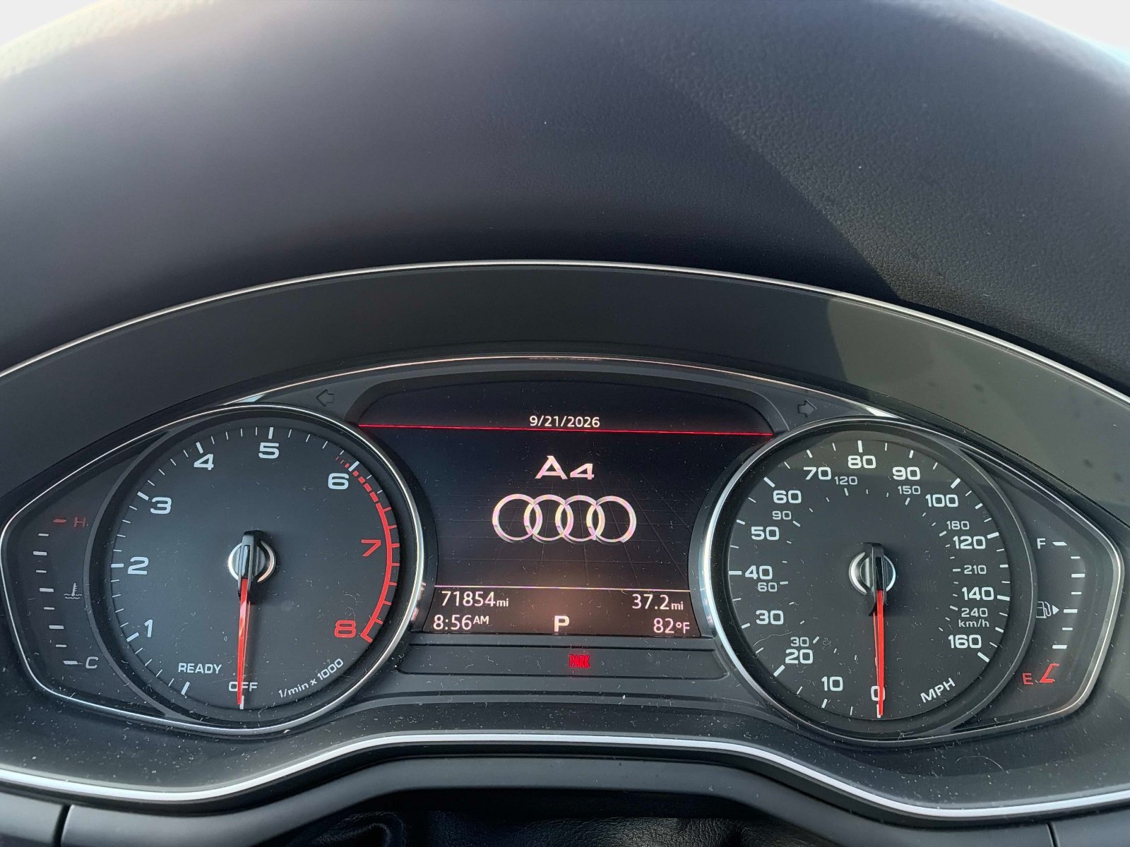 Used 2019 Ibis White Audi Titanium Premium image 12