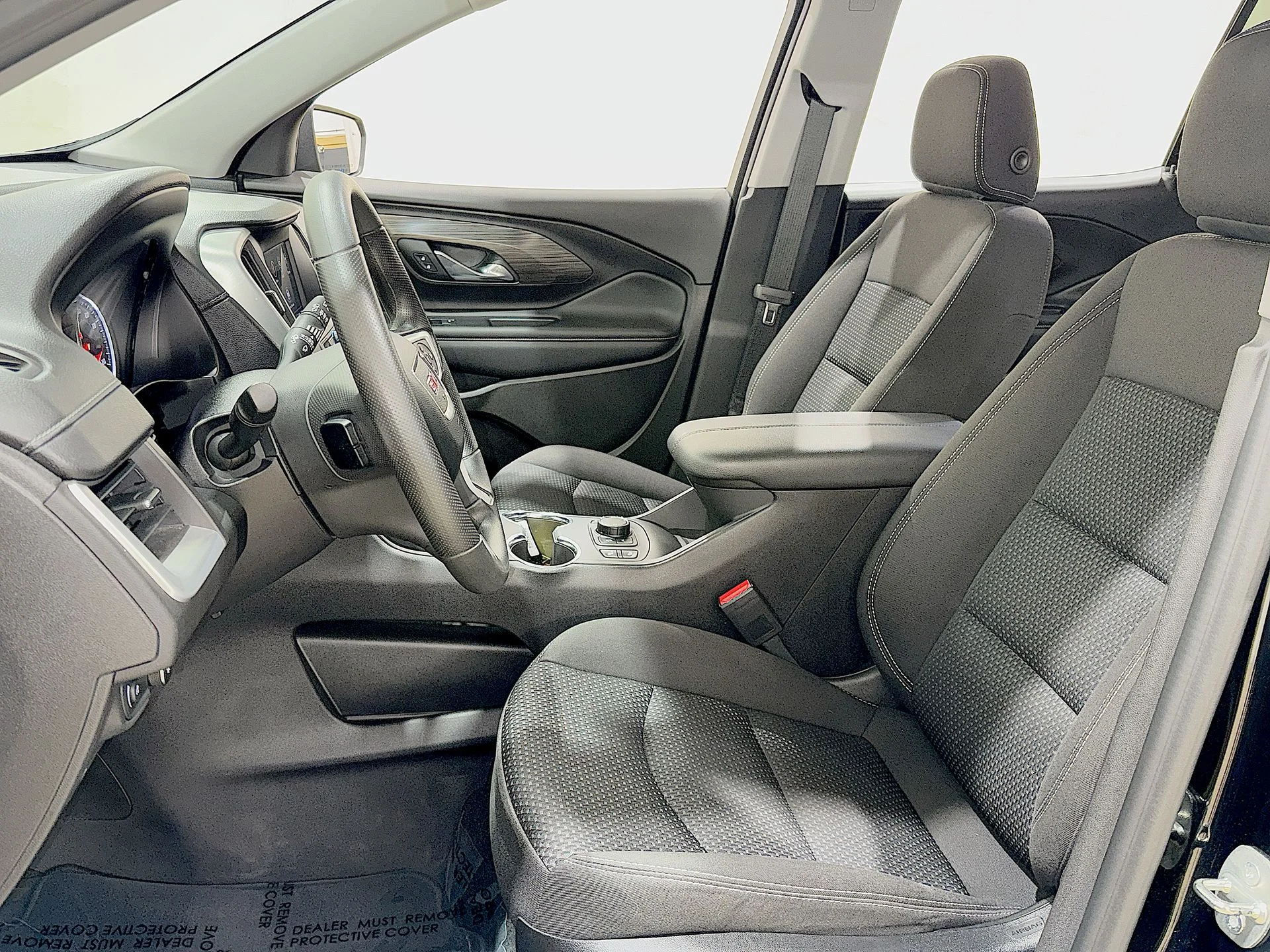 Used 2024 Ebony Twilight Metallic GMC SLE image 18