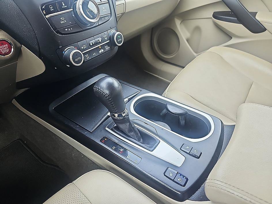 Used 2018 Crystal Black Pearl Acura w/Advance Pkg image 20