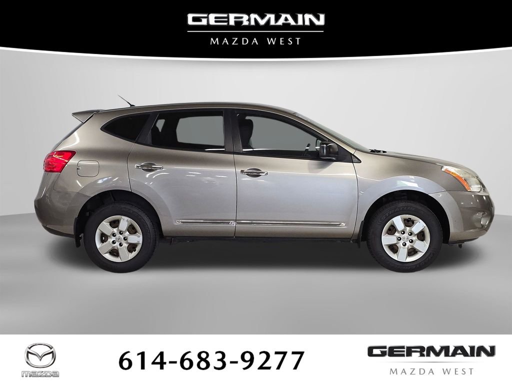 Used 2011 Gray Nissan S image 8