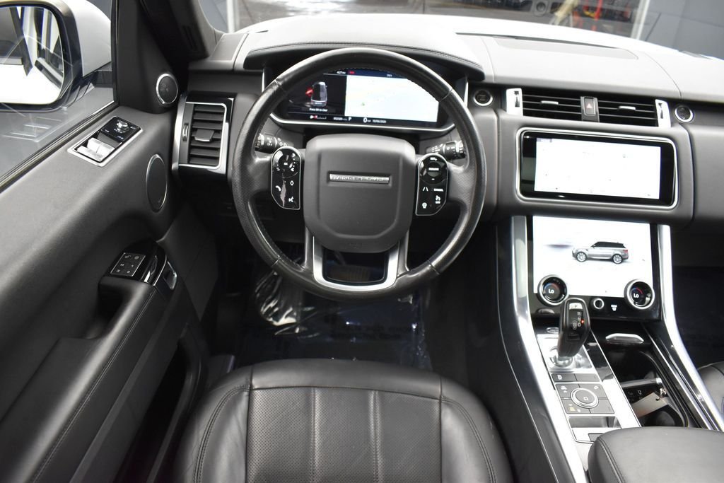 Used 2019 White Land Rover HSE image 17