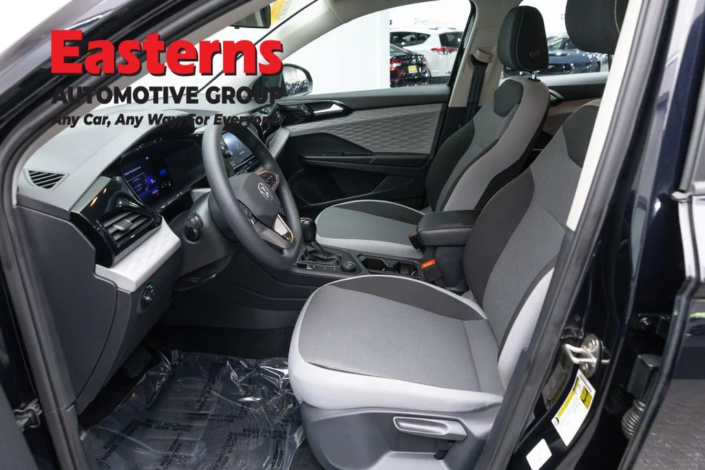 Used 2022 Black Volkswagen 1.5T S image 13