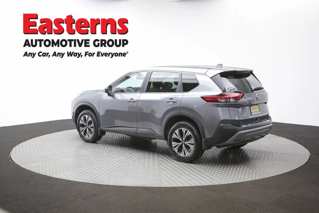 Used 2023 Gray Nissan SV image 64