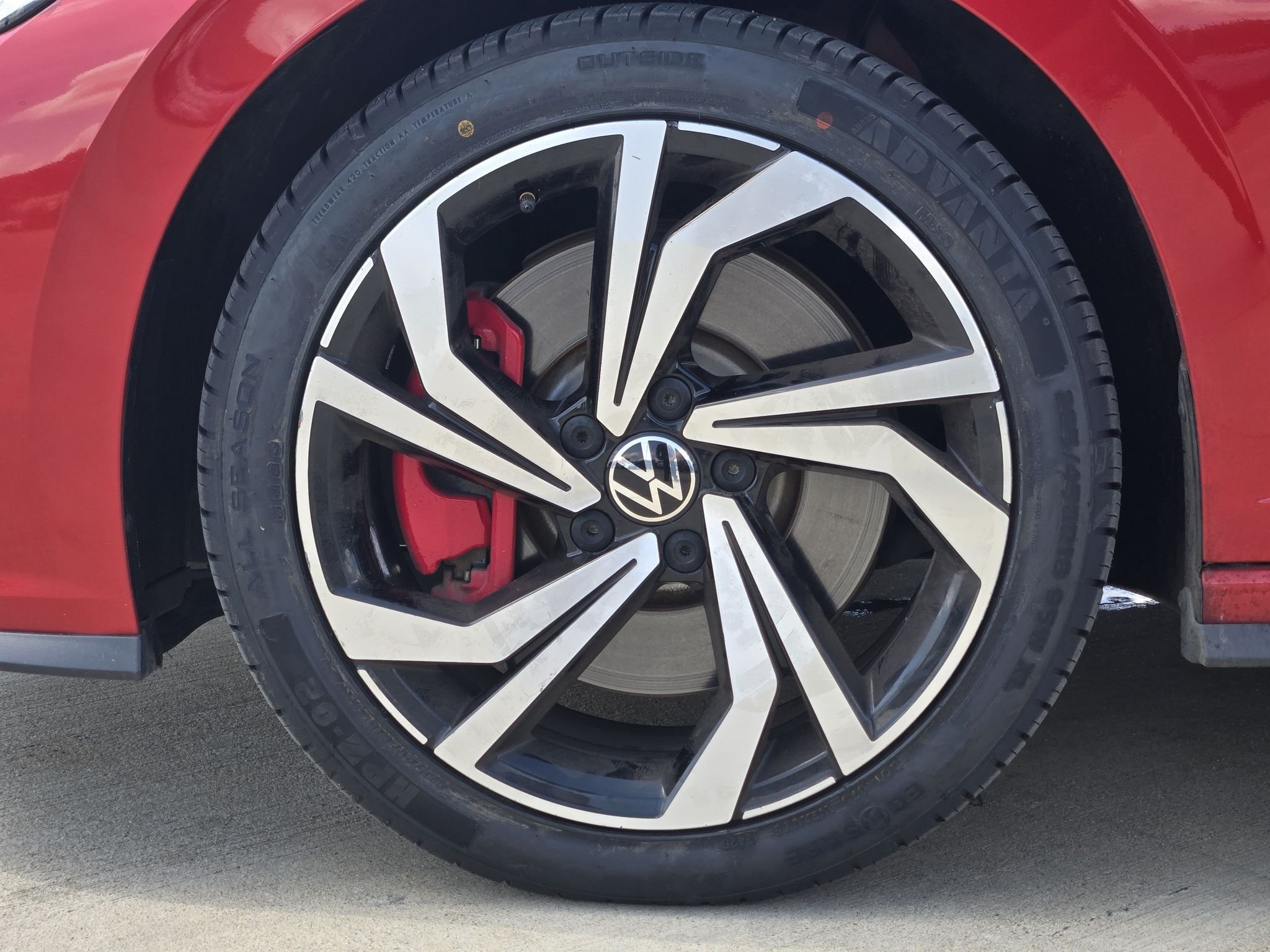 Used 2022 Kings Red Metallic Volkswagen Autobahn image 11