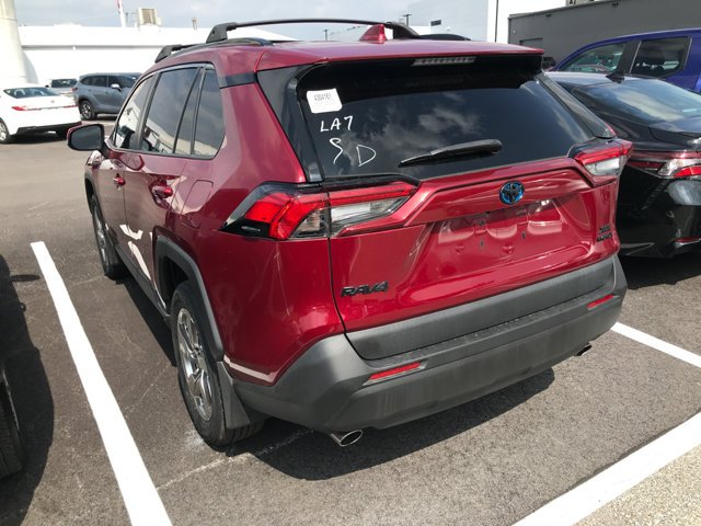 Used 2021 Ruby Flare Pearl Toyota Hybrid XLE Premium image 4