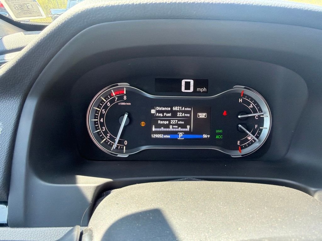 Used 2016 White Honda Elite image 13