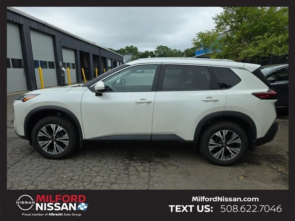 Certified Used 2023 White Nissan SV image 2
