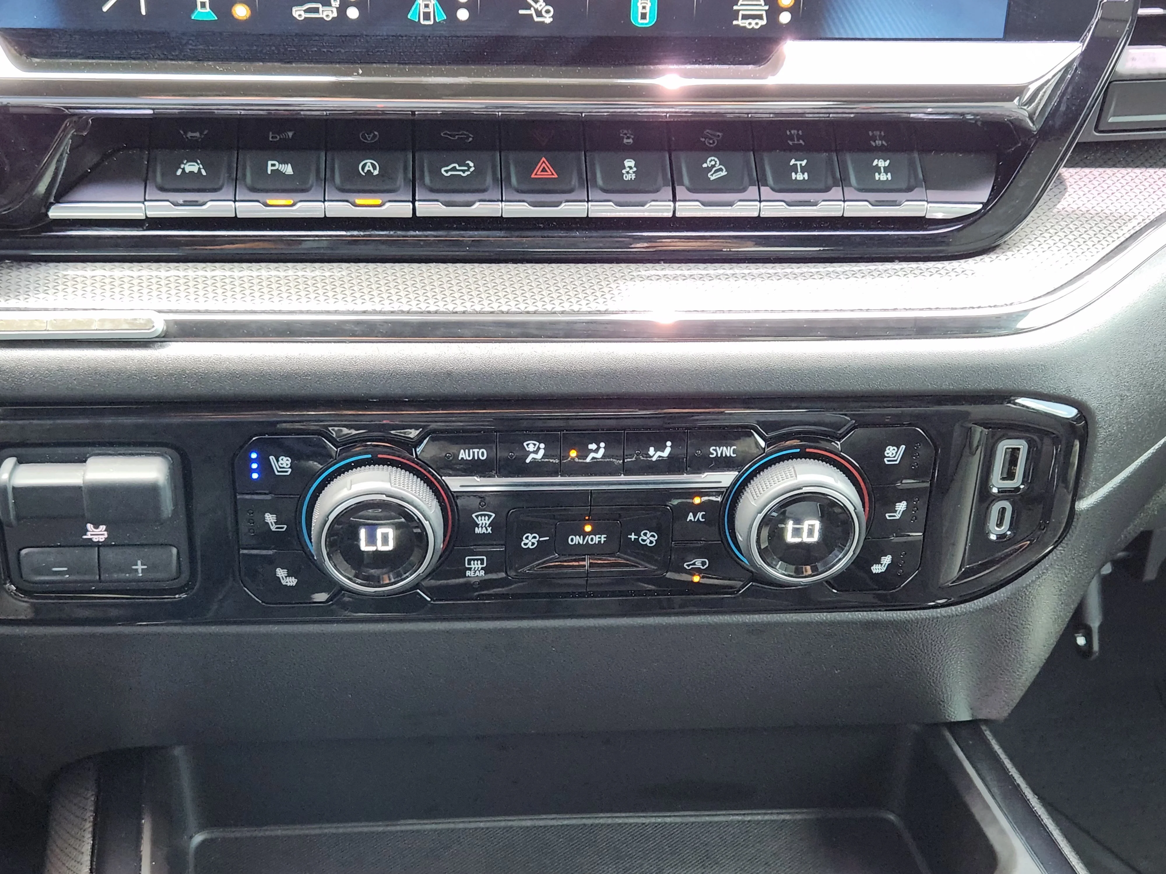 Used 2023 Sterling Gray Metallic Chevrolet ZR2 image 19