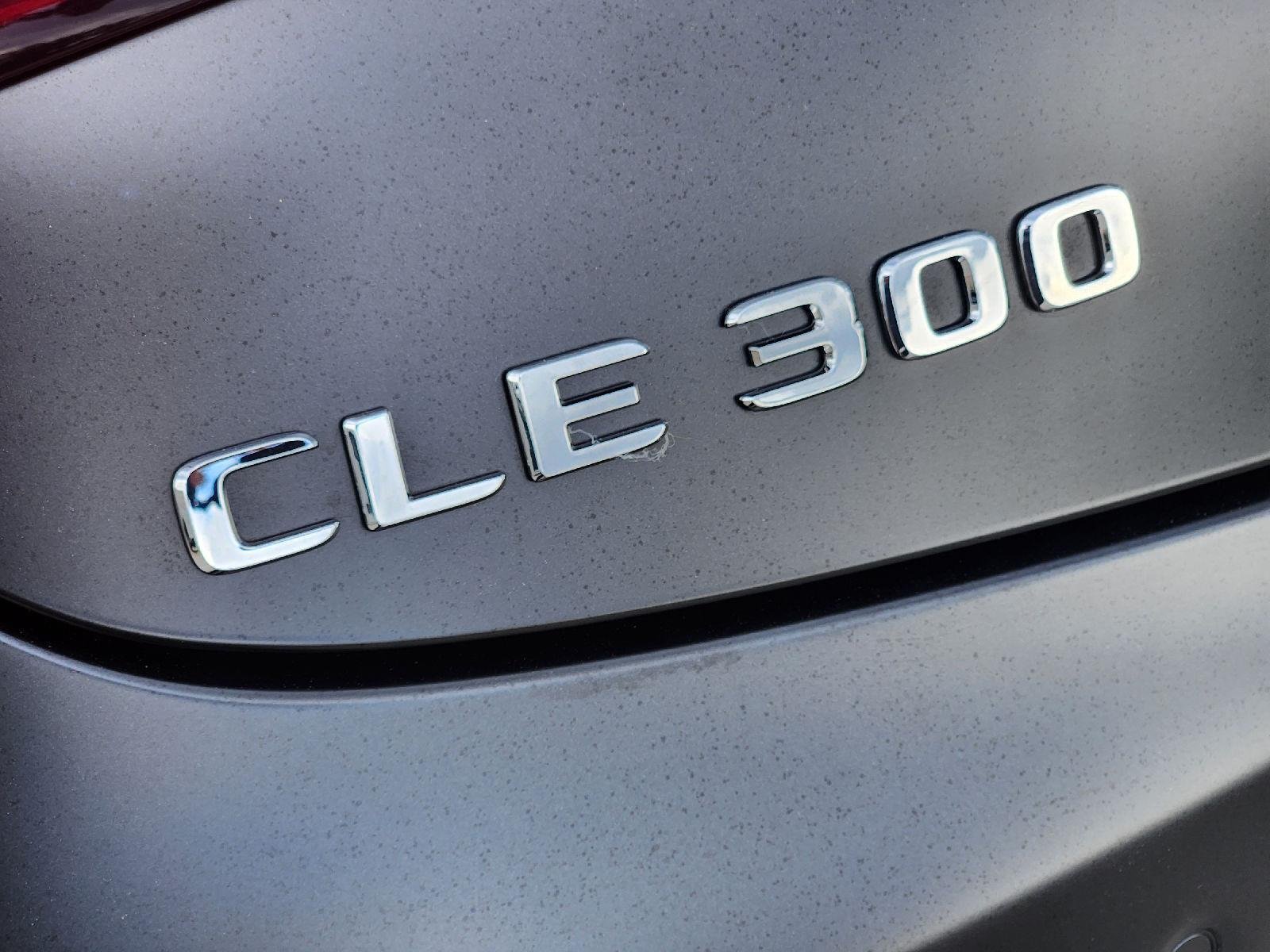 Used 2024 Gray Mercedes-Benz 4MATIC® image 12