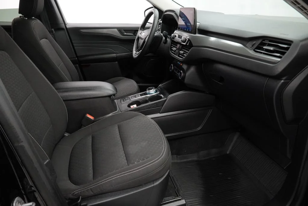 Used 2024 Black Ford Active image 32