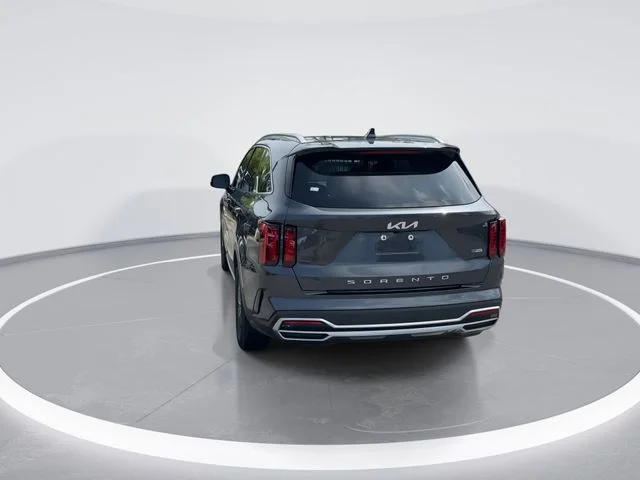 Used 2022 Gray Kia EX image 5