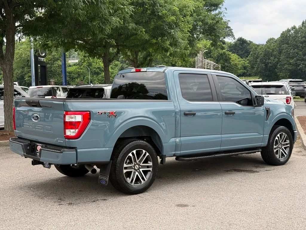 Used 2023 Blue Ford XL image 10