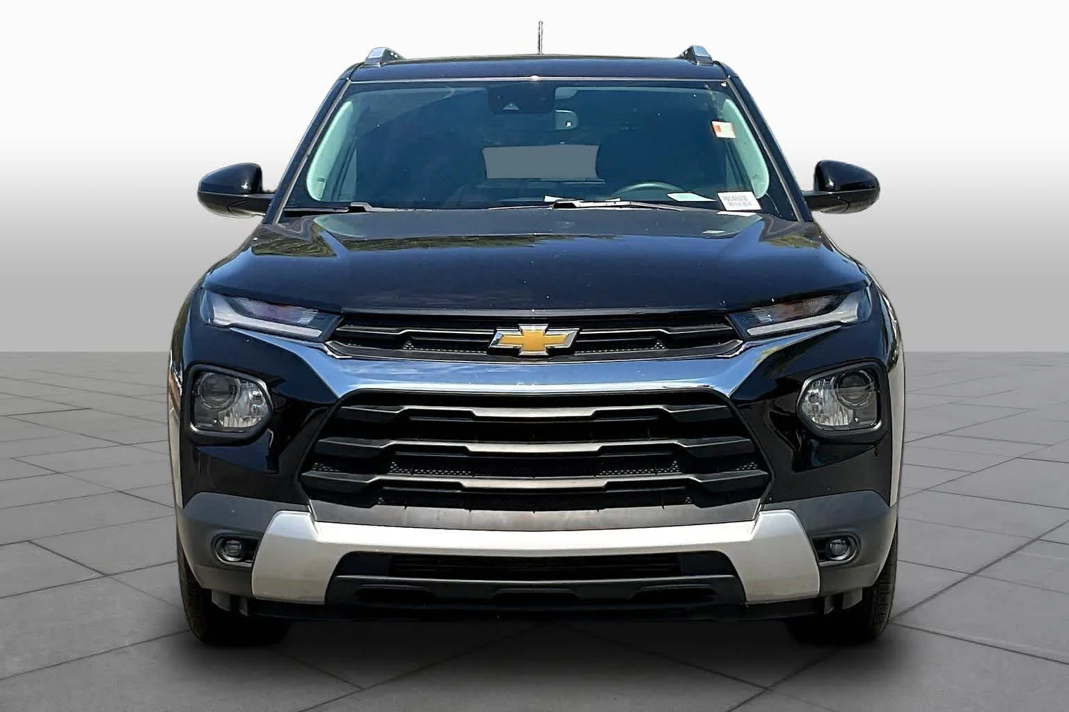 Used 2023 Mosaic Black Metallic Chevrolet LT image 7