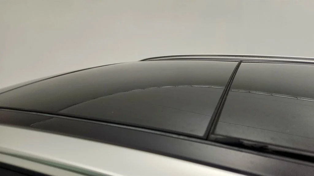 Used 2018 Onyx Black Metallic Volvo T6 AWD R-Design w/ Convenience/Advanced Pkgs + 4 Corner Air Susp image 10