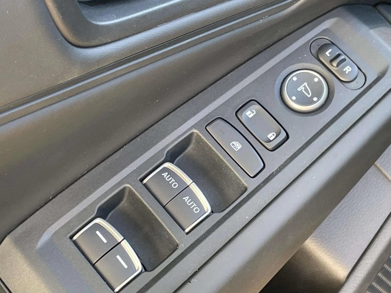 Used 2024 Meteorite Gray Metallic Honda EX CVT image 20