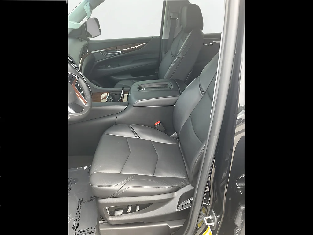Used 2019 Black Raven Cadillac Premium Luxury image 9