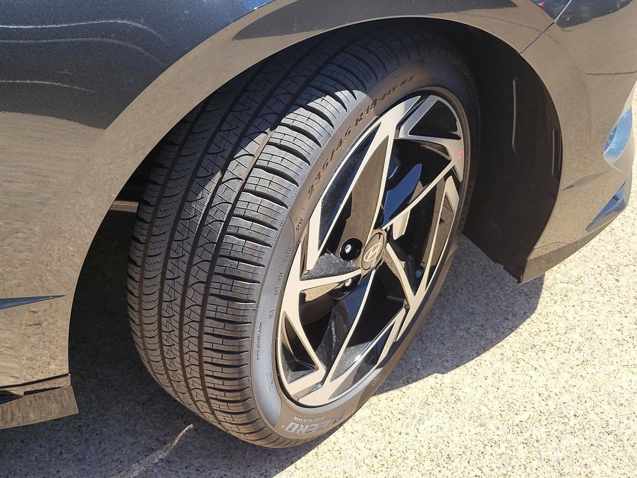 New 2026 Portofino Gray Hyundai SEL Sport image 6