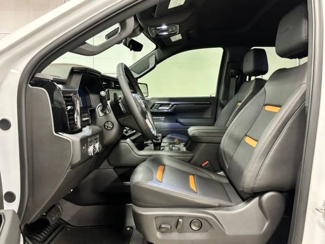 Used 2026 White GMC AT4 image 17