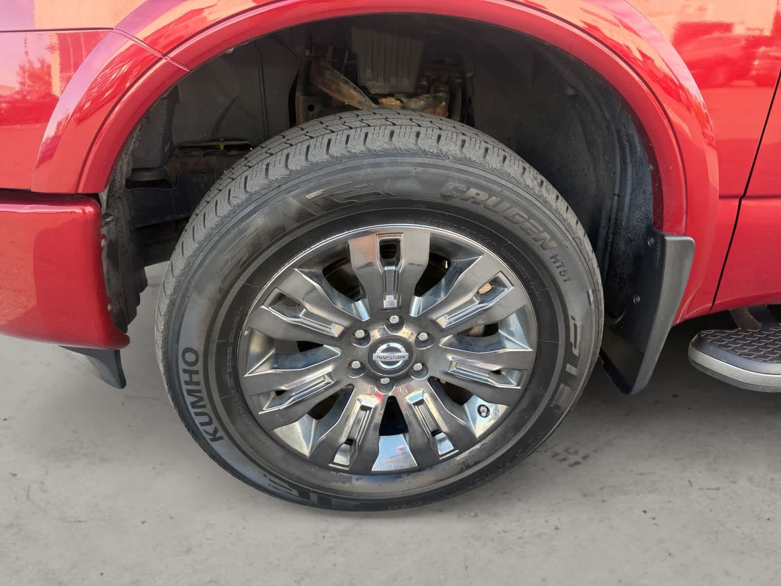 Used 2017 Cayenne Red Nissan Platinum Reserve image 8