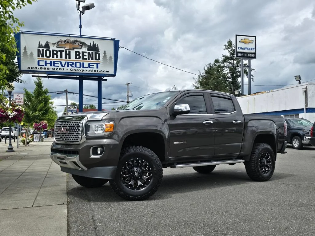 2019 GMC Canyon 4WD Denali Crew Cab Short Box's photo