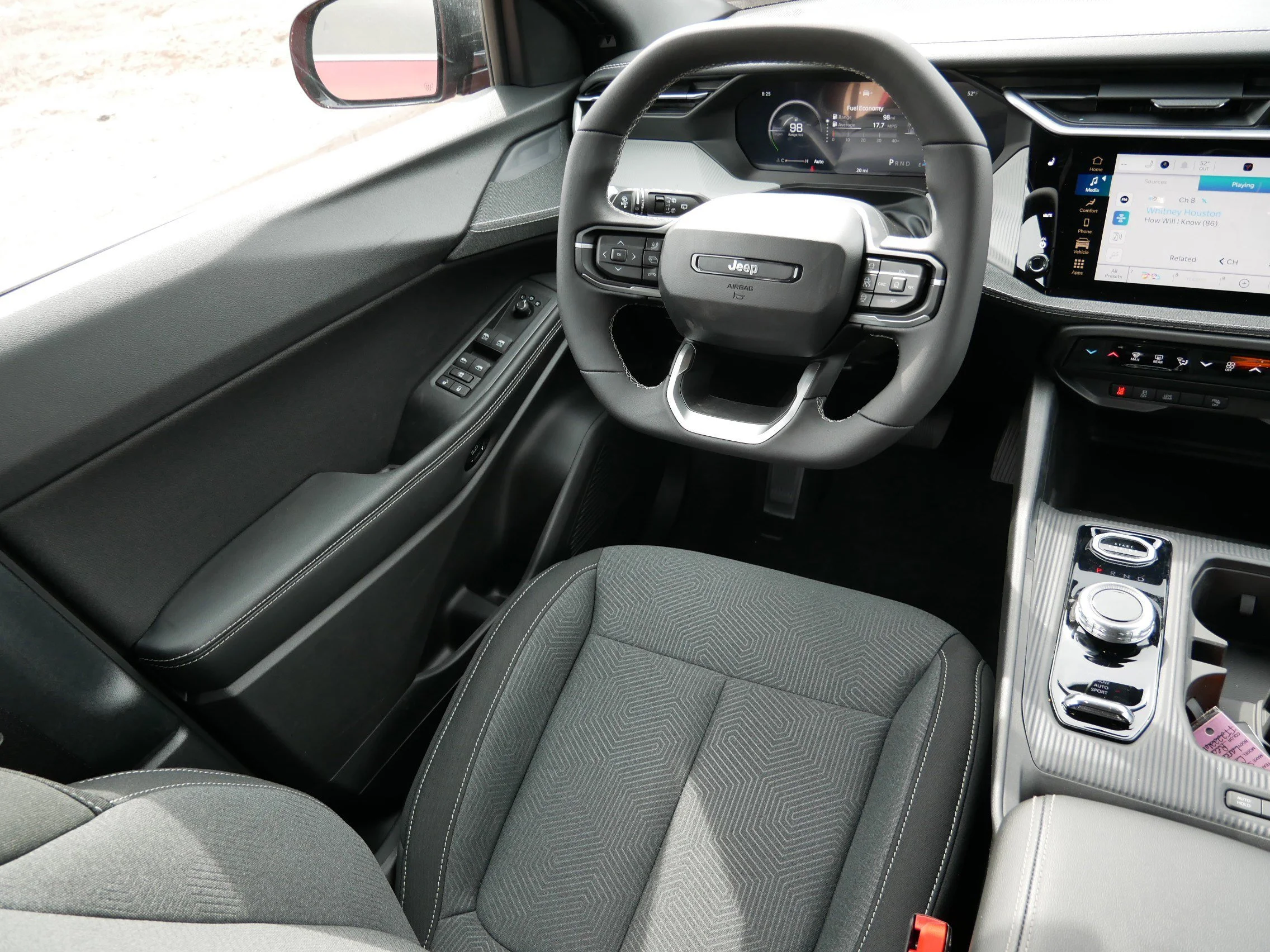 New 2026 Red Hot Pearl-Coat Exterior Paint Jeep Laredo image 9