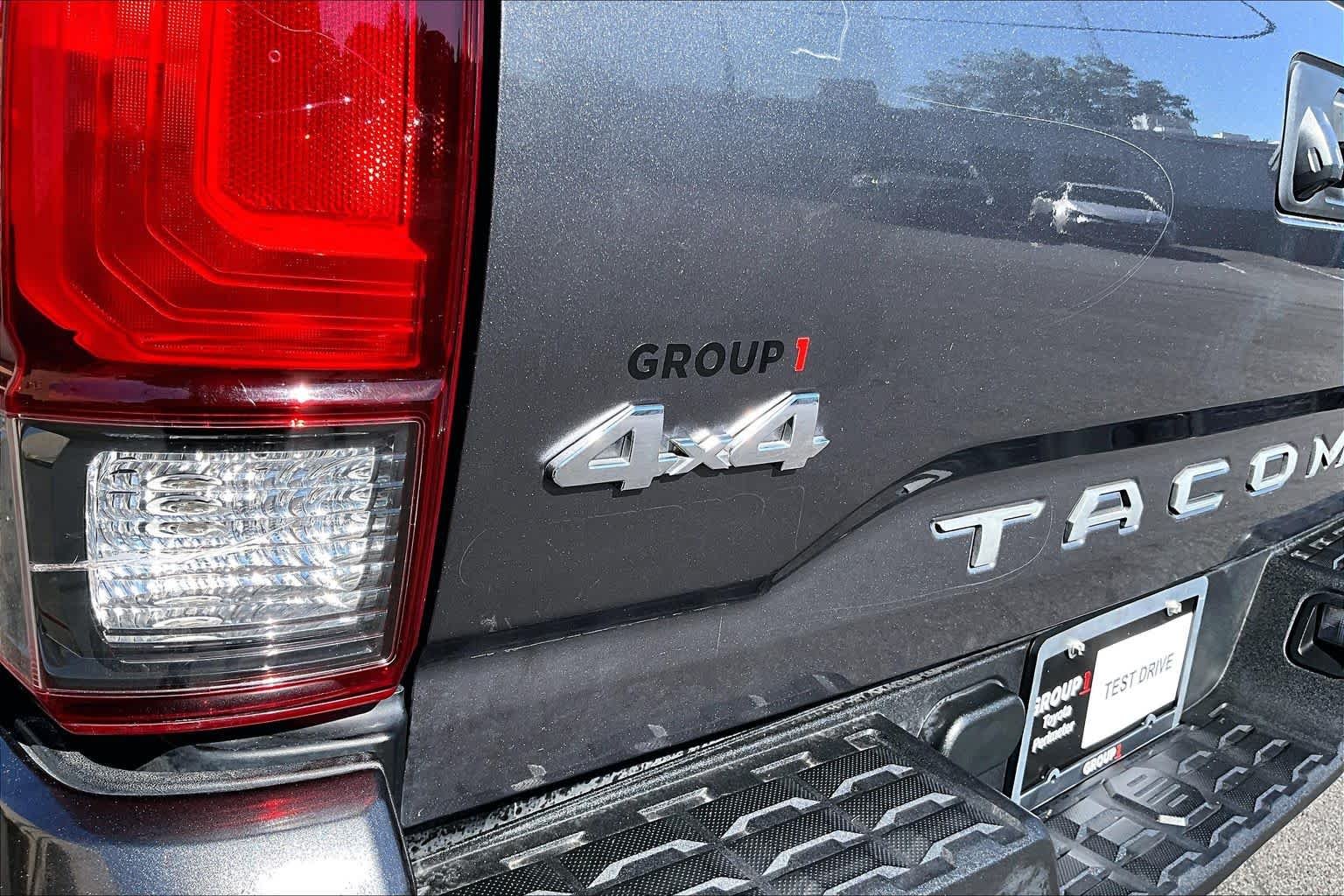 Used 2019 Magnetic Gray Metallic Toyota SR image 10