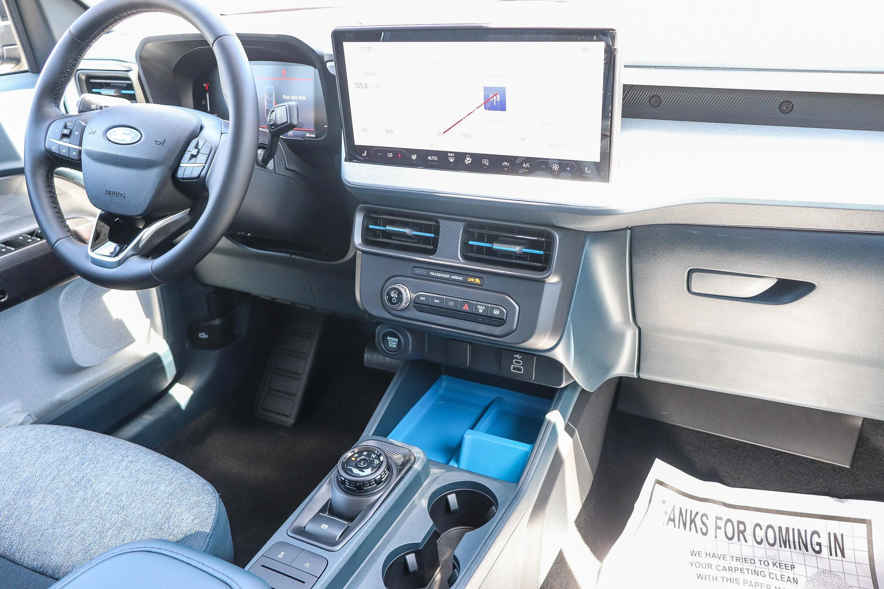 2025 Ford Maverick XLT - Photo 14