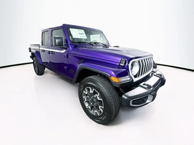 2026 Jeep Gladiator Sahara Auto's photo