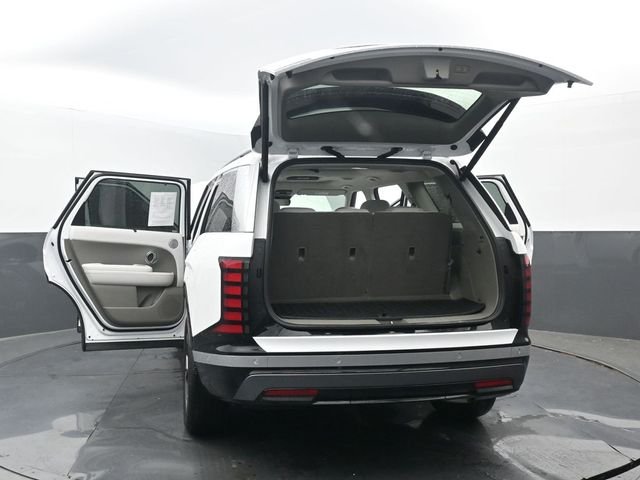 Used 2026 Creamy White Pearl Hyundai Limited image 36