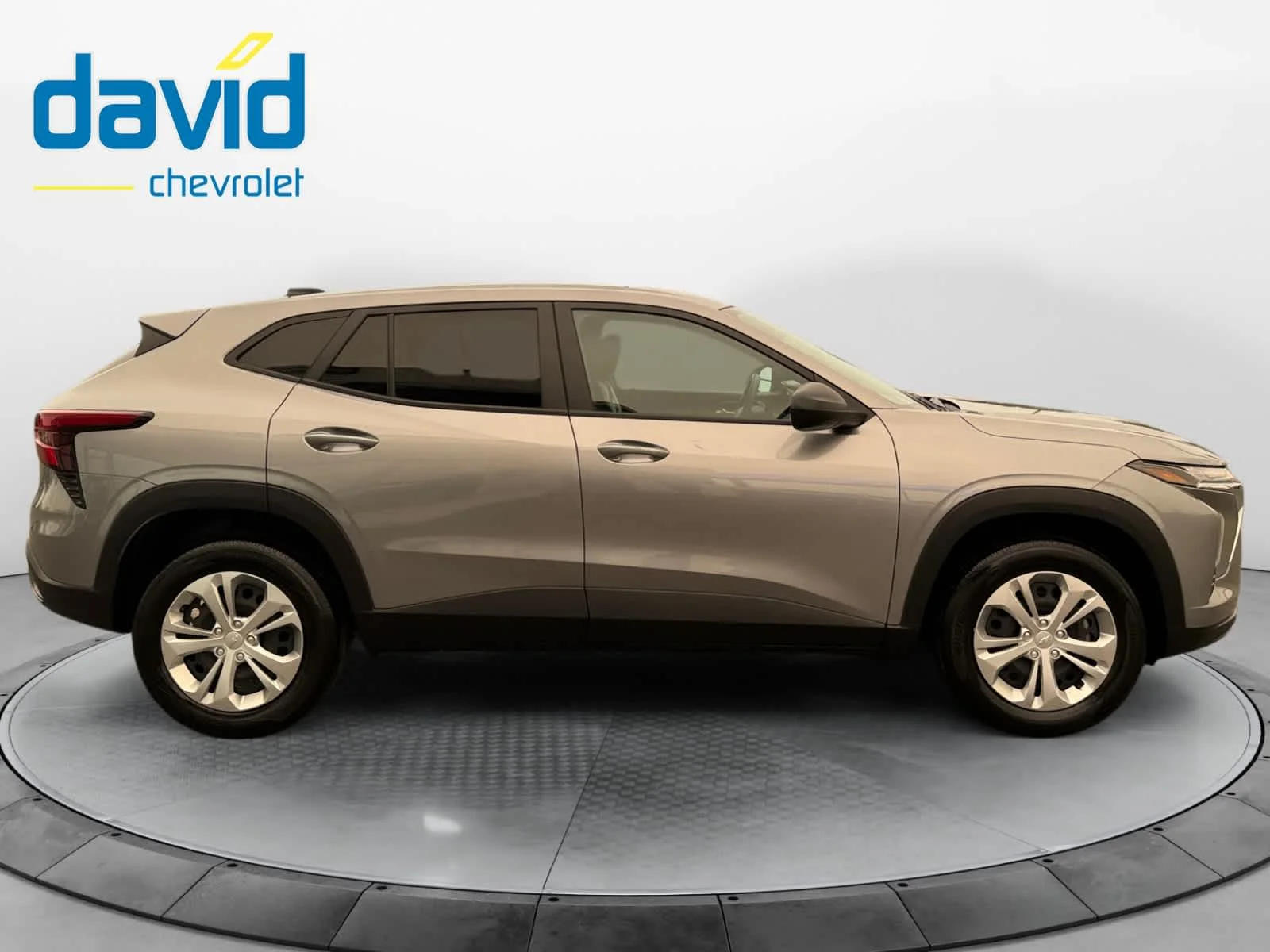 Used 2024 Sterling Gray Metallic Chevrolet LS image 4