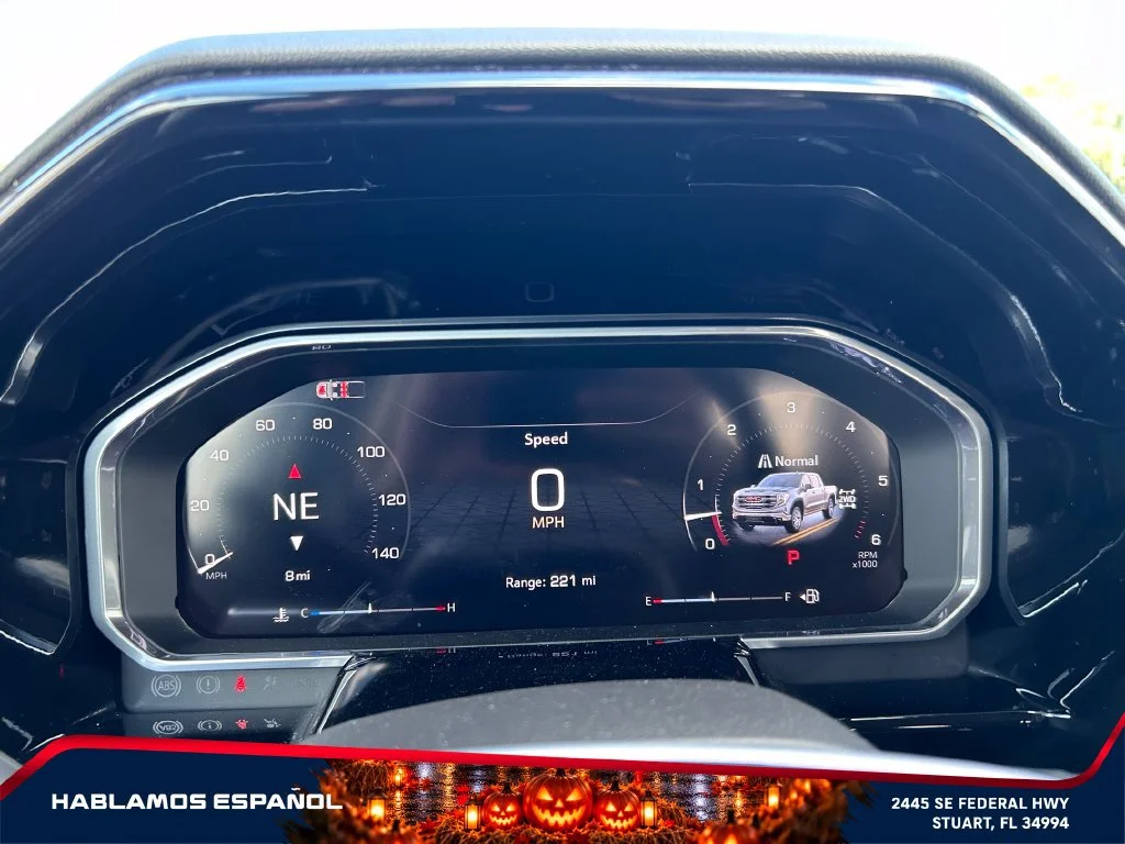 New 2026 Summit White GMC SLT image 27
