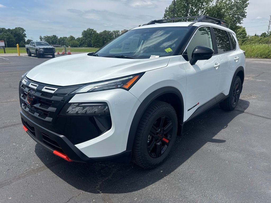 New 2026 Everest White Pearl TriCoat Nissan Rock Creek® image 7