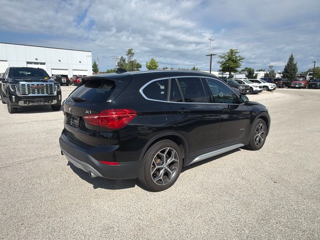Used 2016 Black BMW xDrive28i image 6