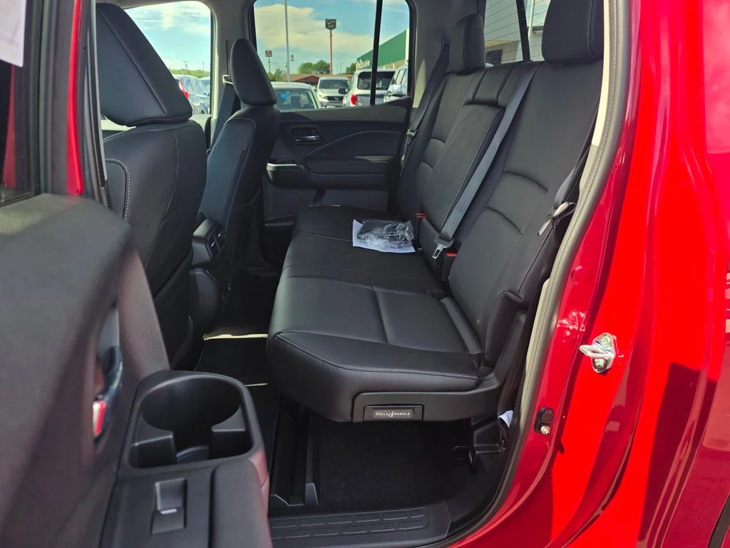 New 2026 Radiant Red Metallic II Honda RTL image 12