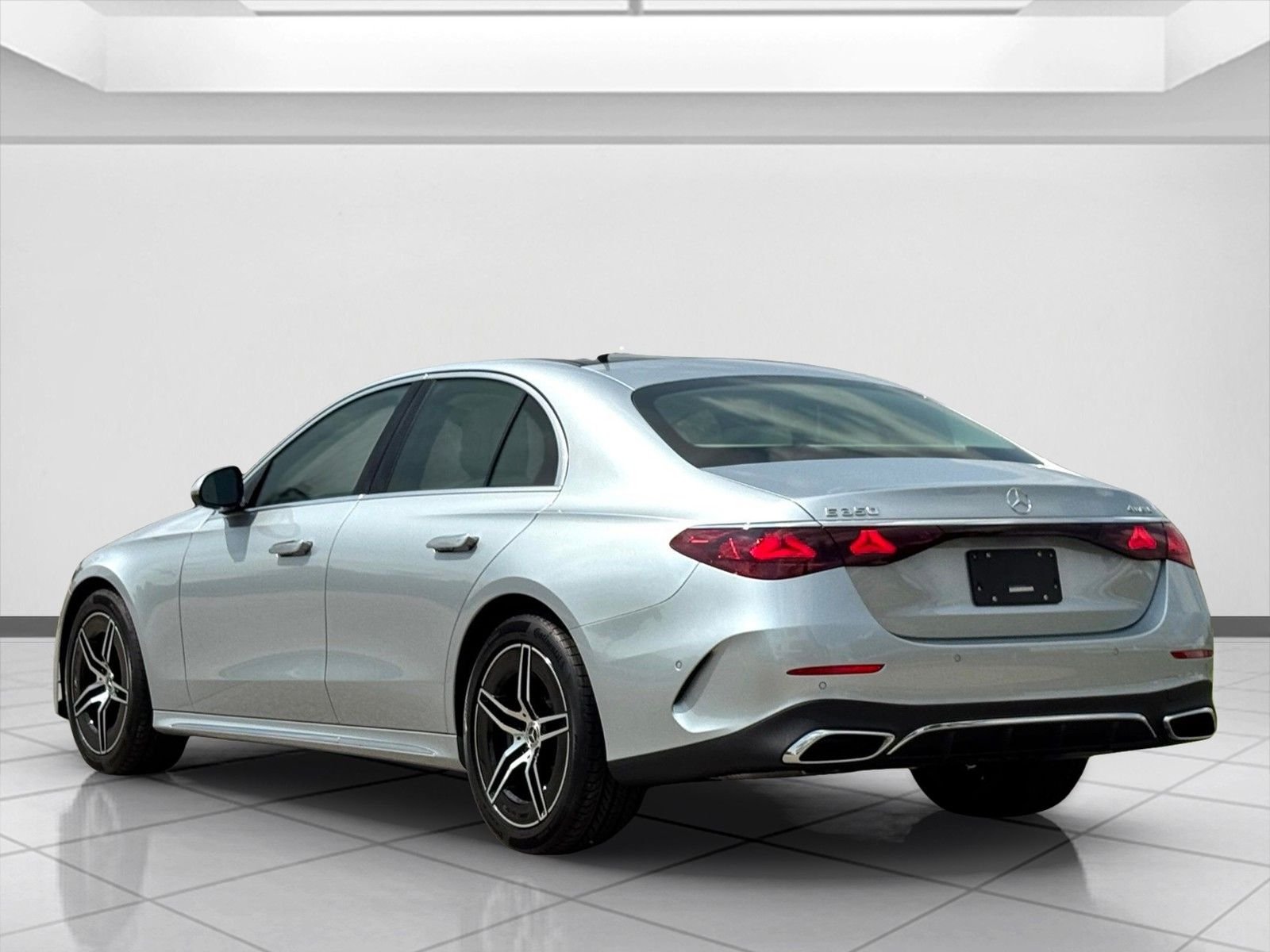 New 2026 Cirrus Silver Metallic Mercedes-Benz E 350 image 4