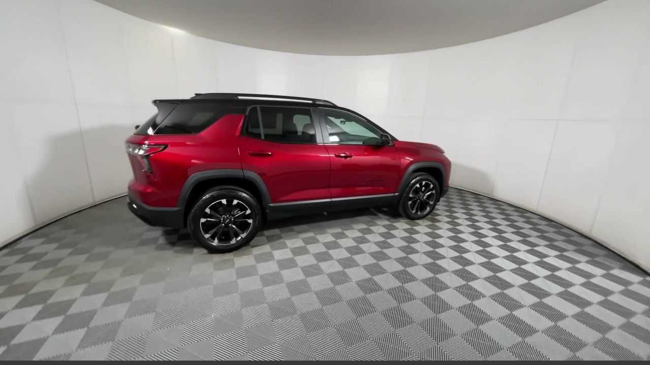 2025 Chevrolet Equinox RS - Photo 18