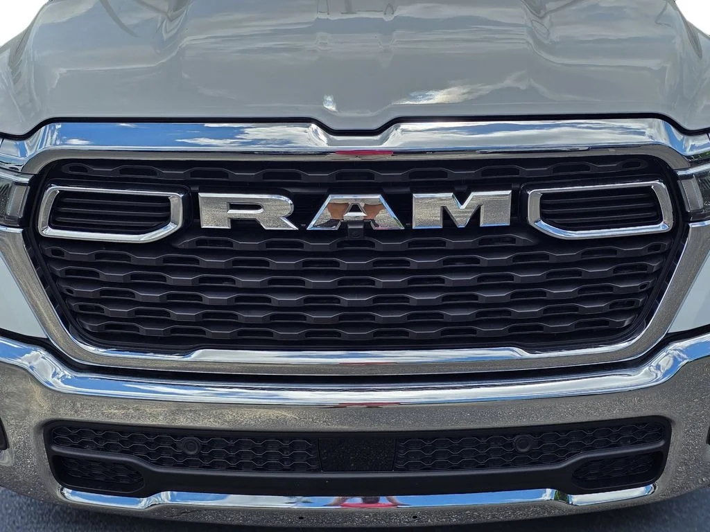 New 2026 Bright White Clear-Coat Exterior Paint RAM Big Horn/Lone Star image 3