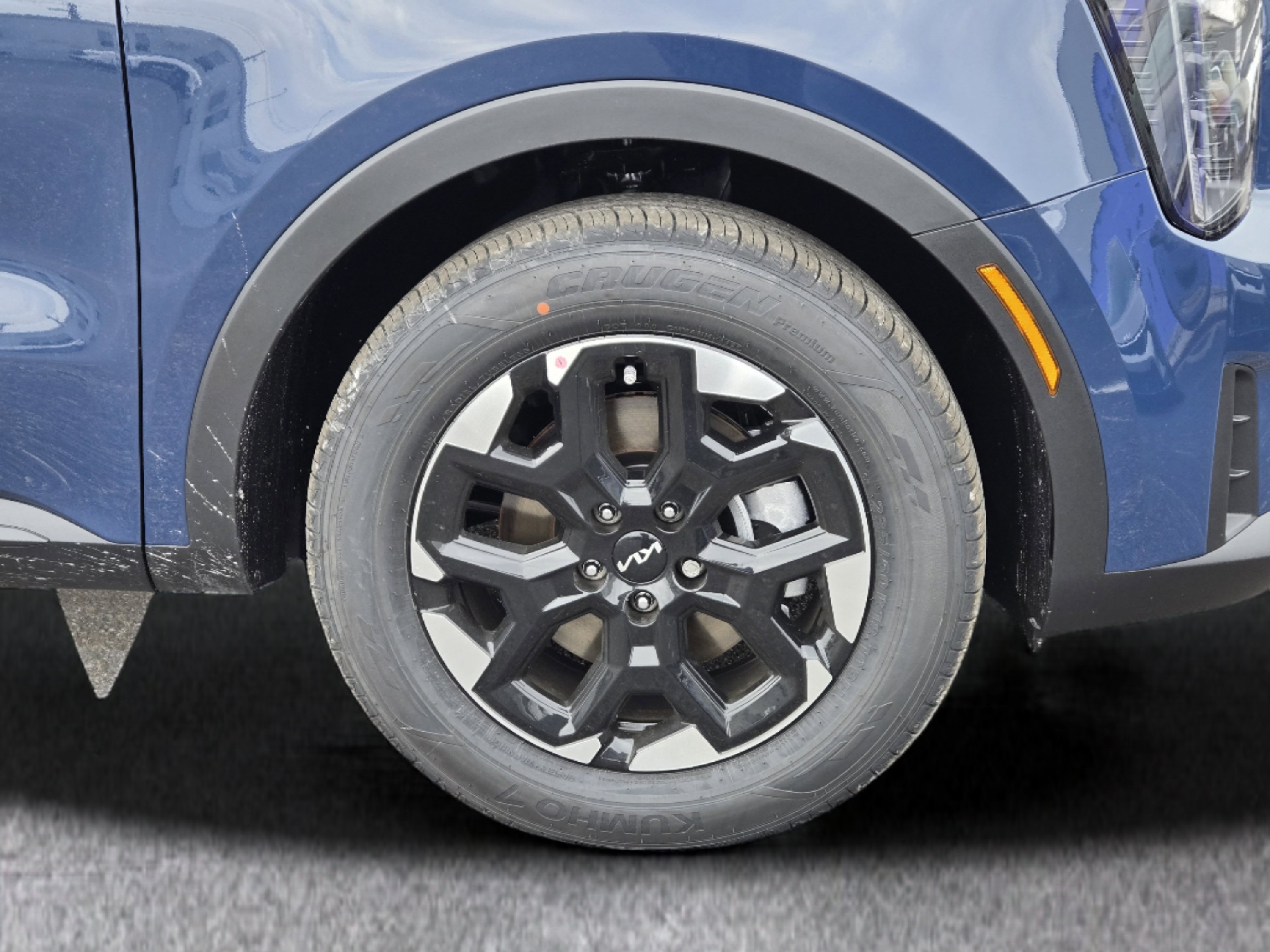 New 2026 Midnight Lake Blue Kia S image 4