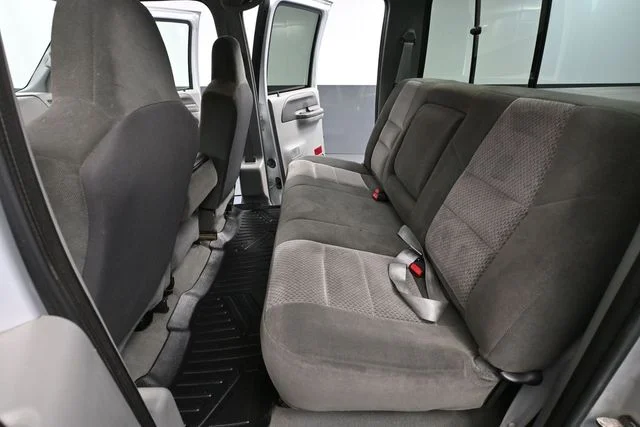 2002 Ford F-250 Super Duty XLT - Photo 31