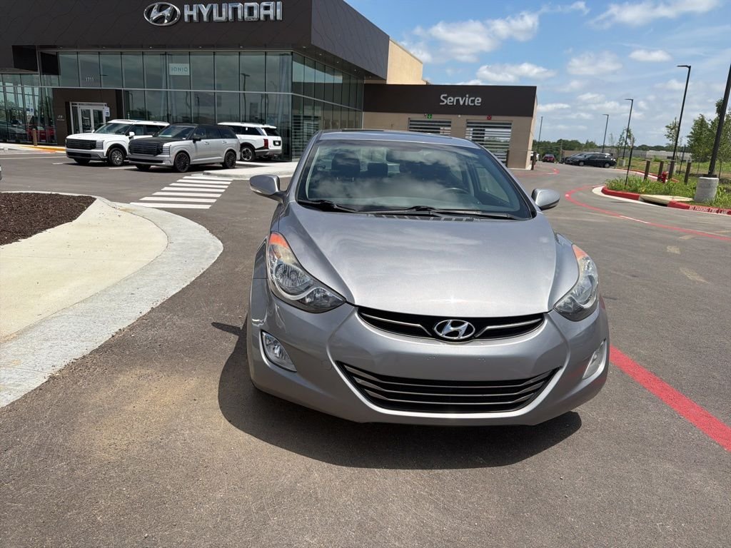 Used 2012 Hyundai Elantra Limited with VIN KMHDH4AE0CU456004 for sale in Kansas City