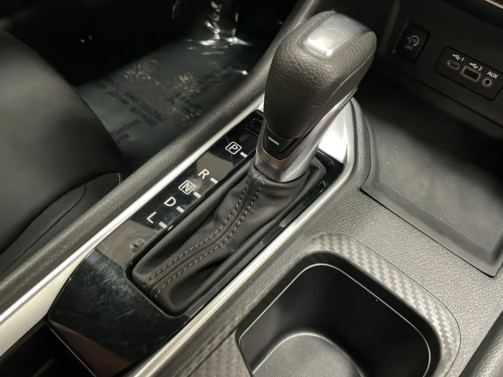 Used 2024 Gray Nissan SV image 37