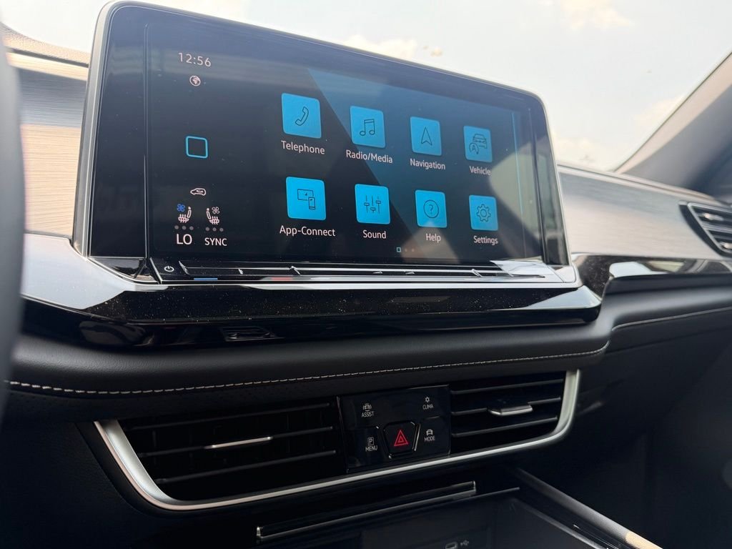 New 2026 Pure Gray Volkswagen 2.0T SE W/TECHNOLOGY image 25