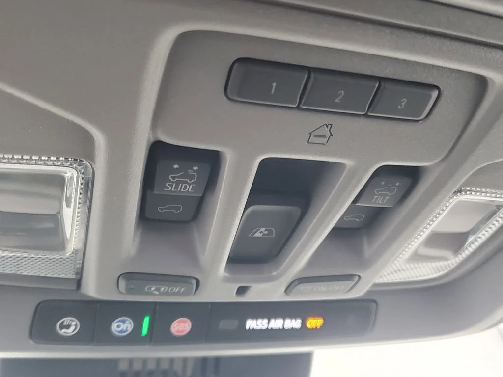 New 2026 Glacier White Tricoat GMC Denali image 30