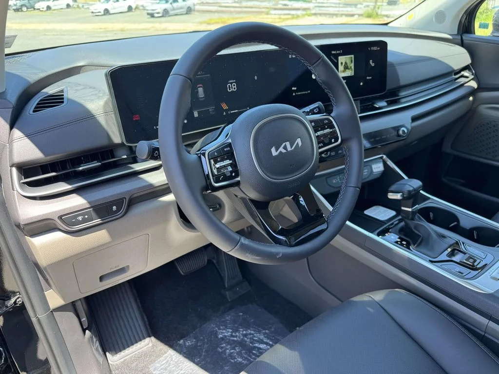 New 2026 Blue Kia EX image 2