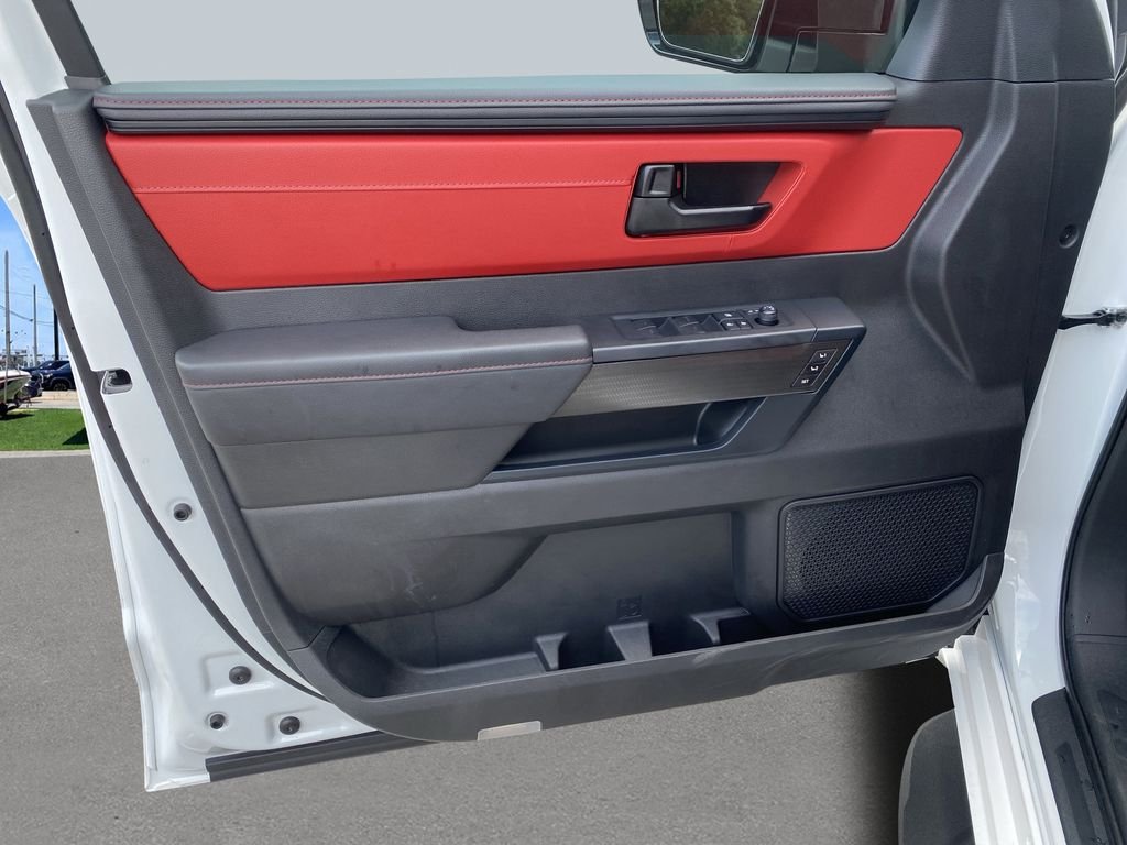 2025 Toyota Sequoia TRD Pro - Photo 18
